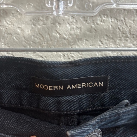 Modern American Classic Black Denim Skirt - Picture 2 of 3